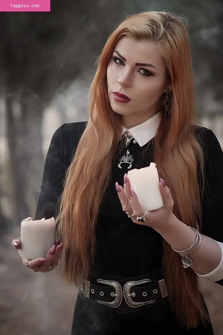 Anya Ichios