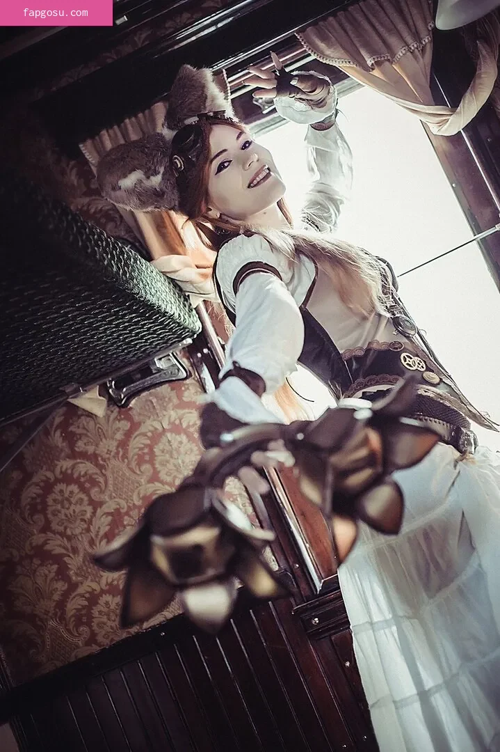 Anya Ichios