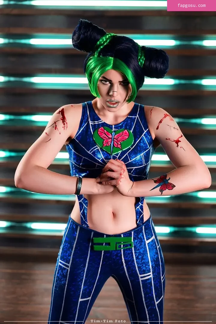Anya Ichios