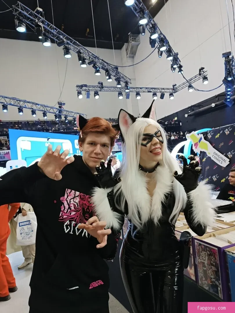 Anya Ichios