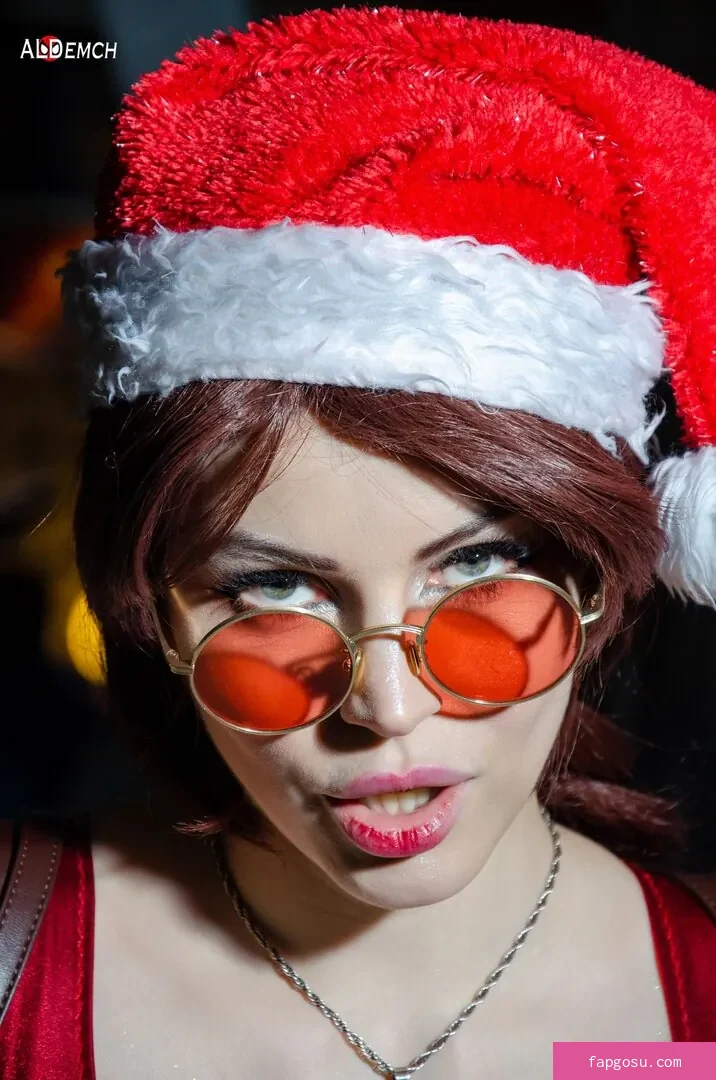Anya Ichios