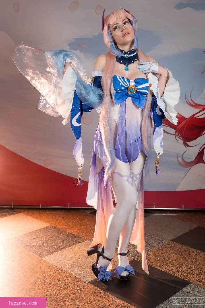 Anya Ichios
