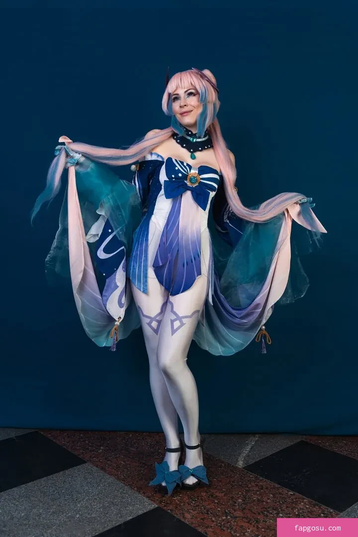 Anya Ichios