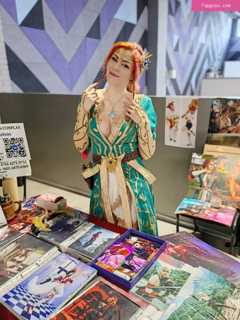 Anya Ichios