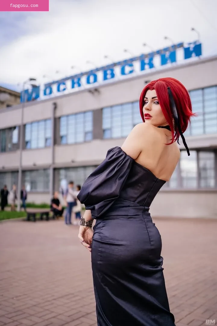 Anya Ichios