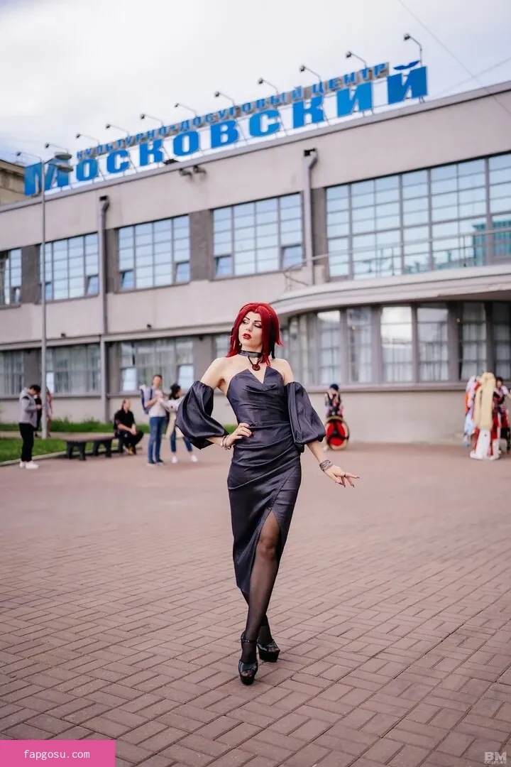 Anya Ichios