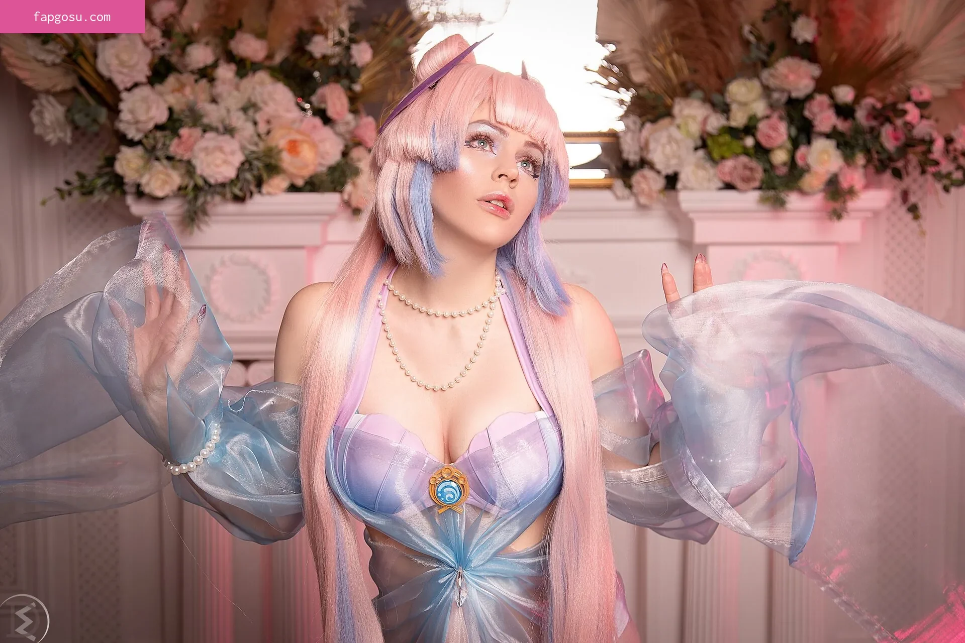 Anya Ichios