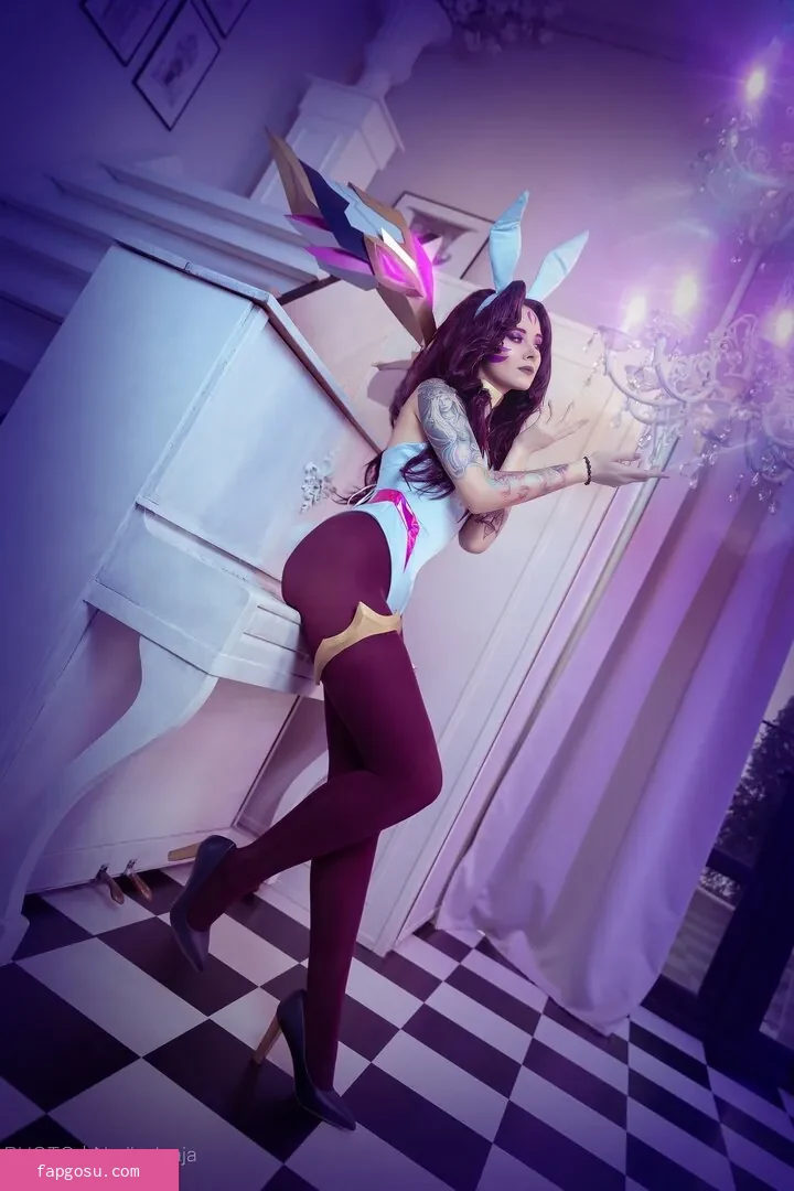 Anya Ichios
