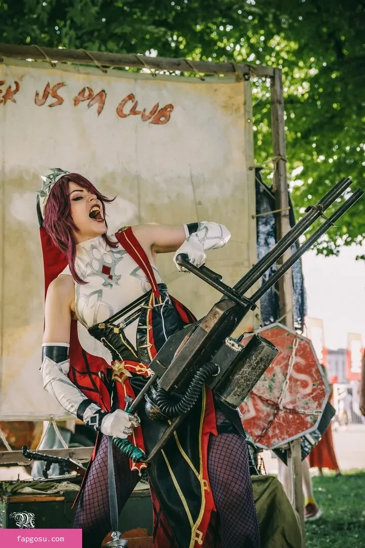 Anya Ichios