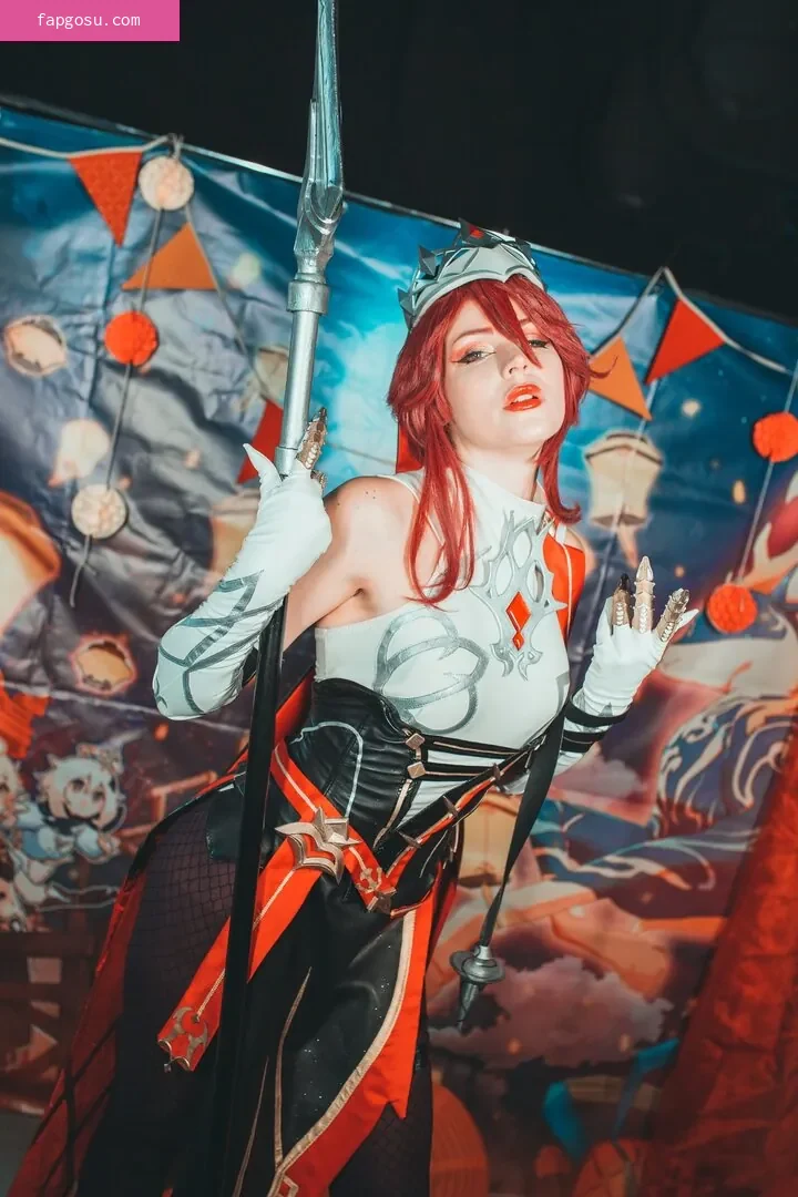 Anya Ichios