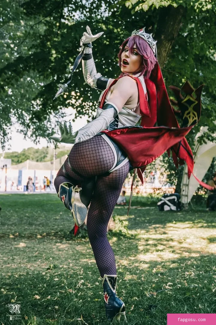 Anya Ichios