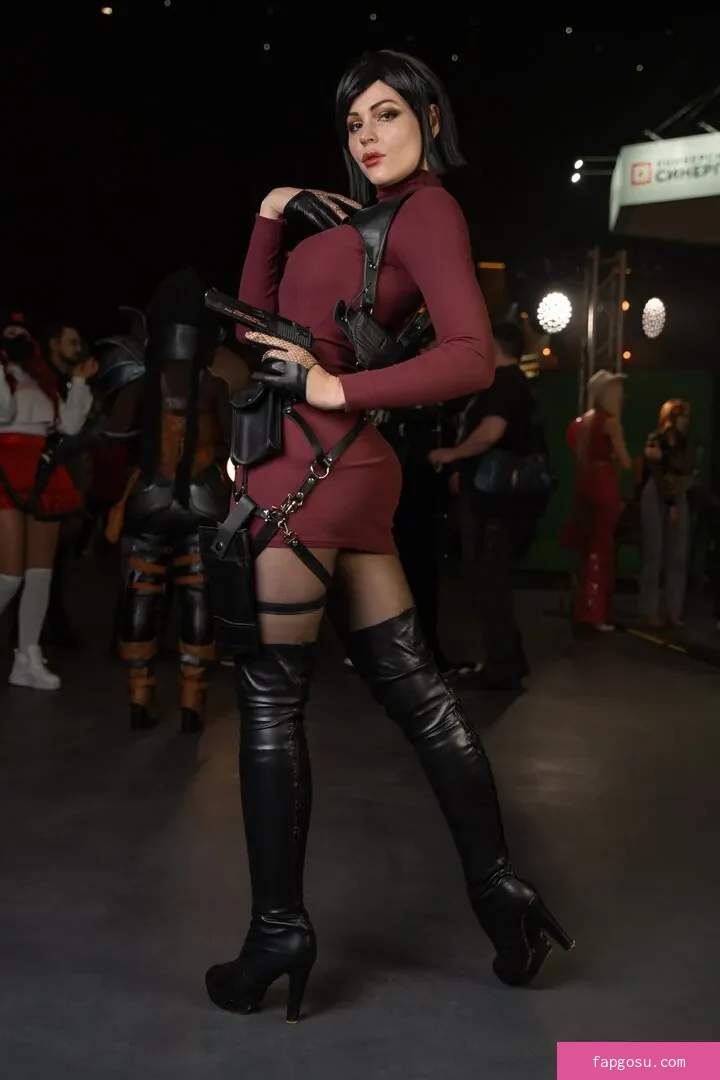 Anya Ichios