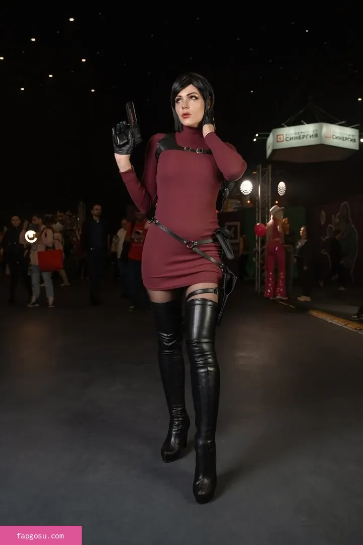 Anya Ichios