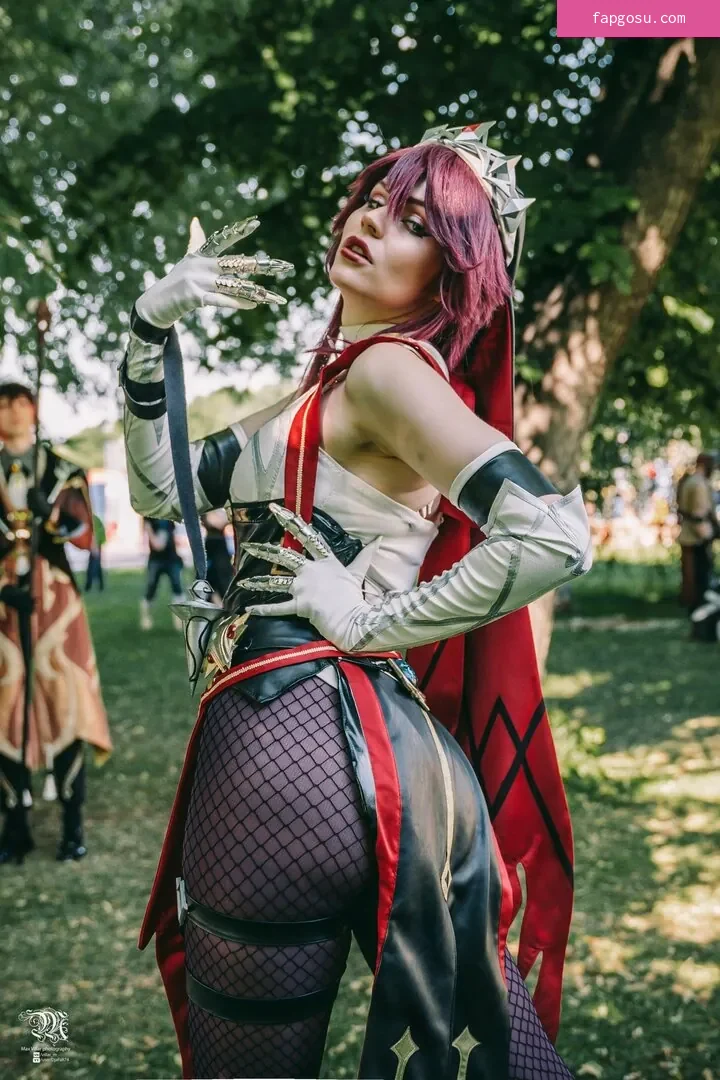 Anya Ichios