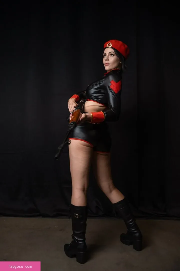 Anya Ichios