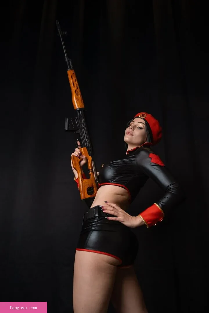 Anya Ichios