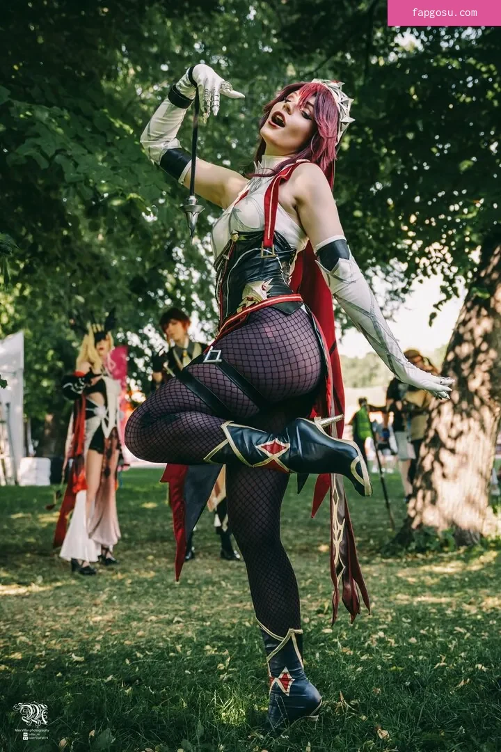 Anya Ichios