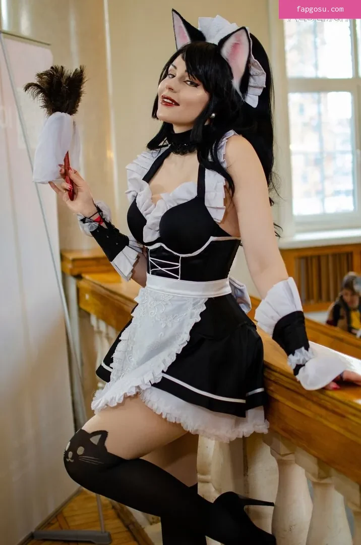 Anya Ichios