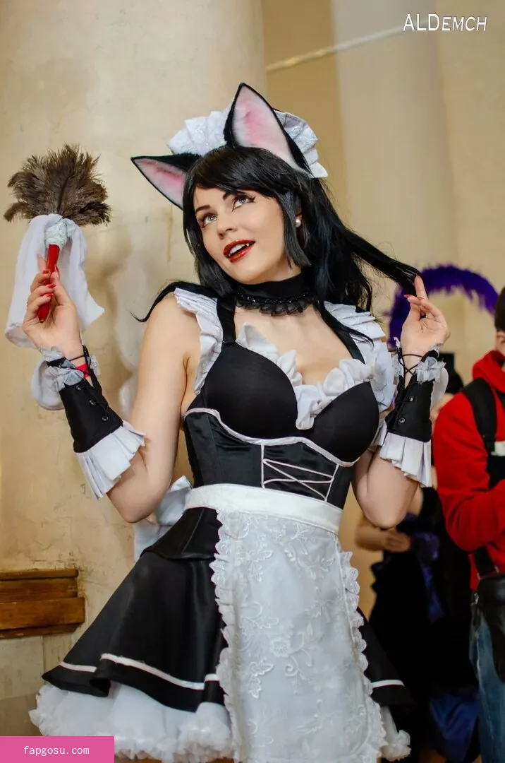 Anya Ichios