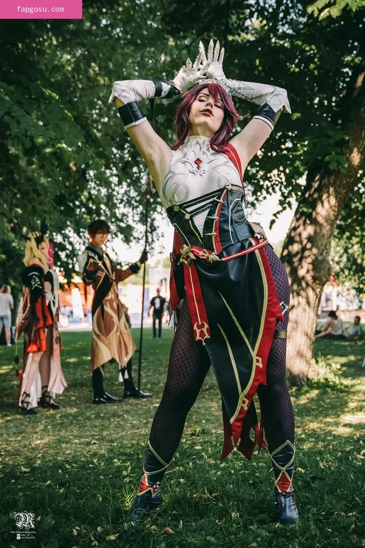 Anya Ichios