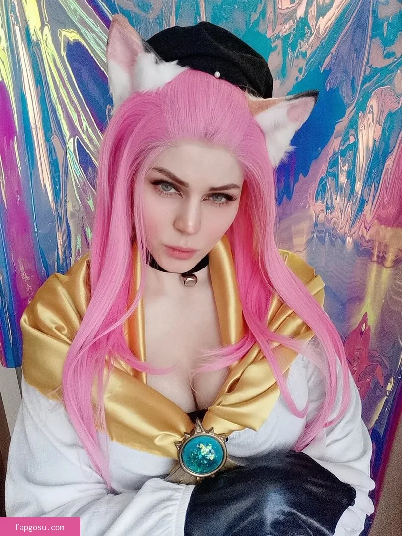Anya Ichios