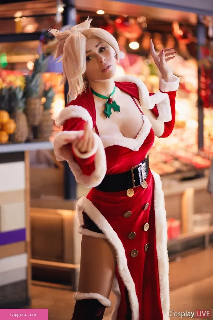 Anya Ichios