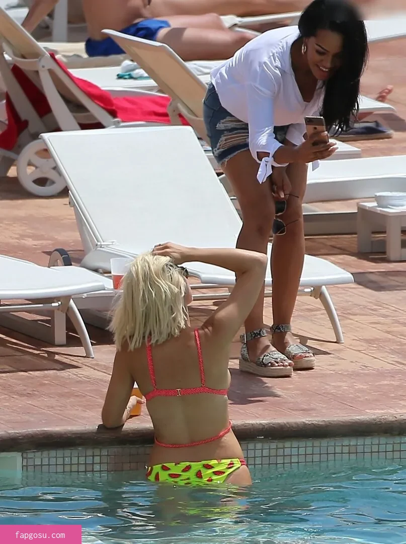 Ashley James - Photo #300