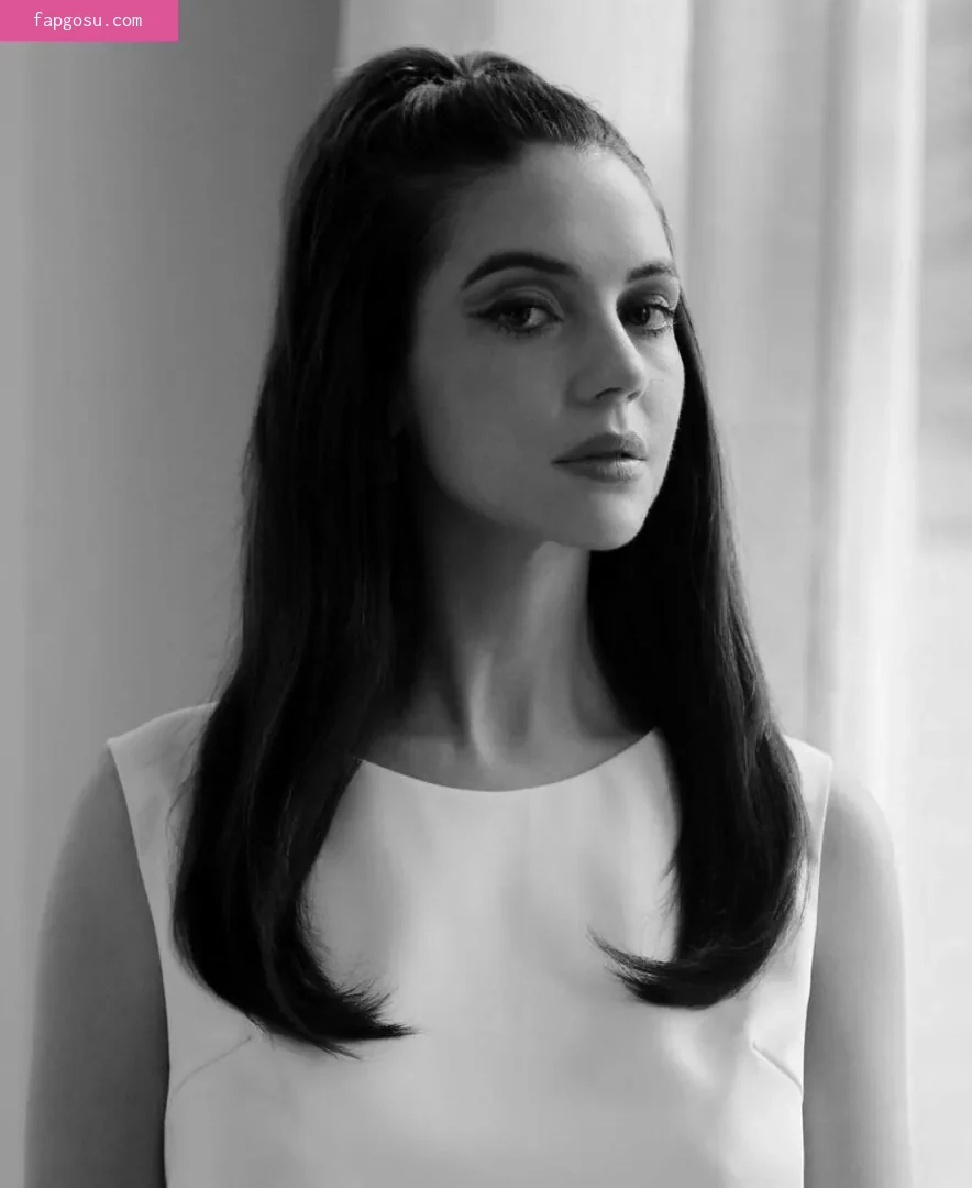 Adelaide Kane