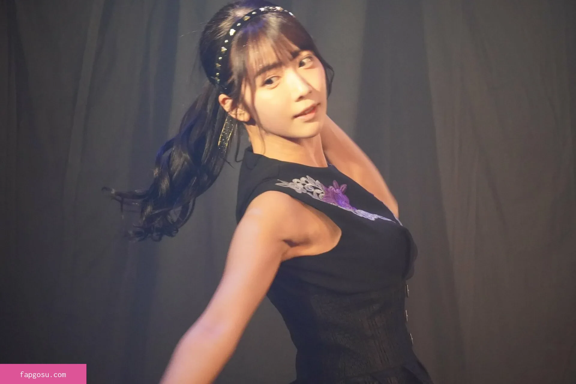 Amau Kisumi 天羽希純