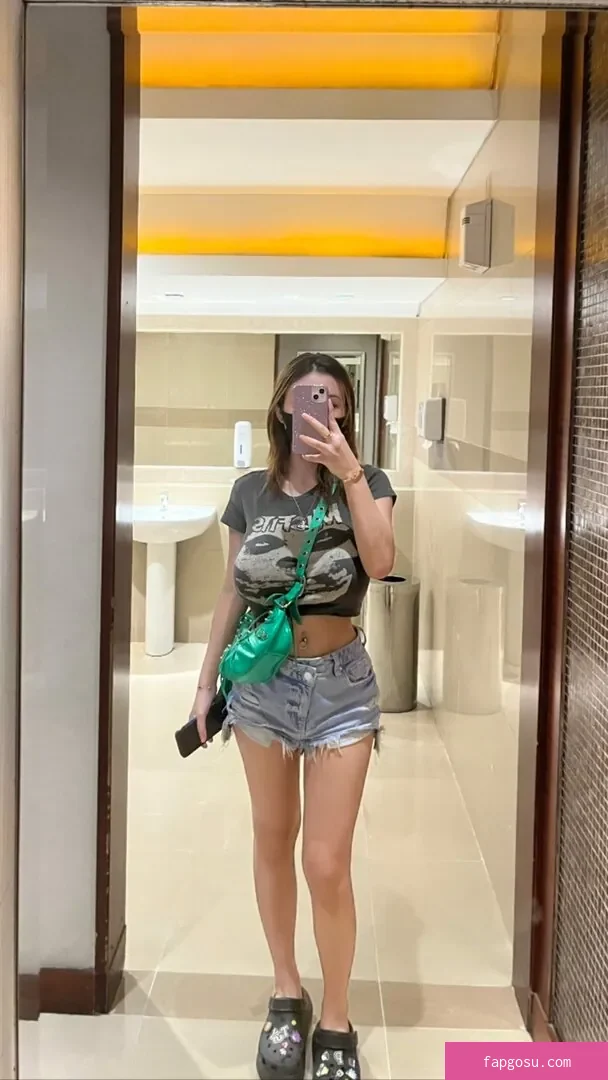 Anastasya Khosasih