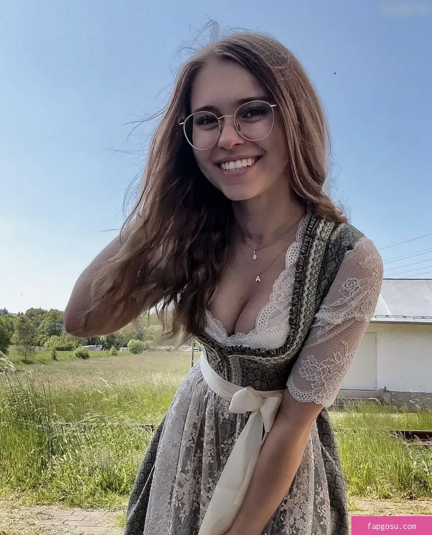 Anna Kauer