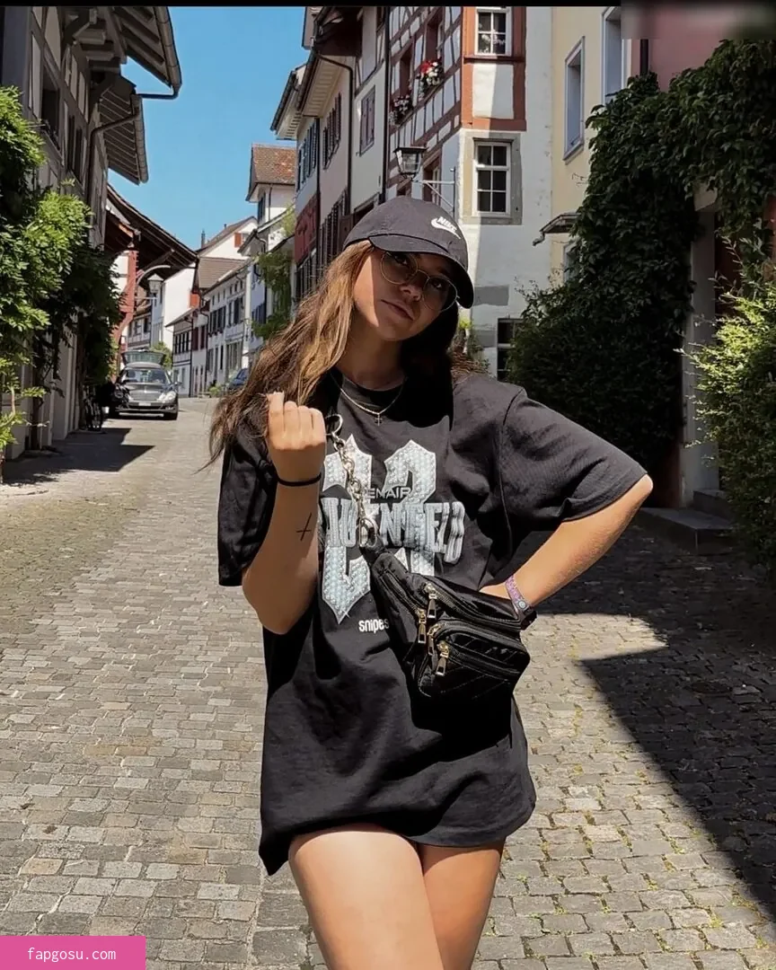 Anna Kauer