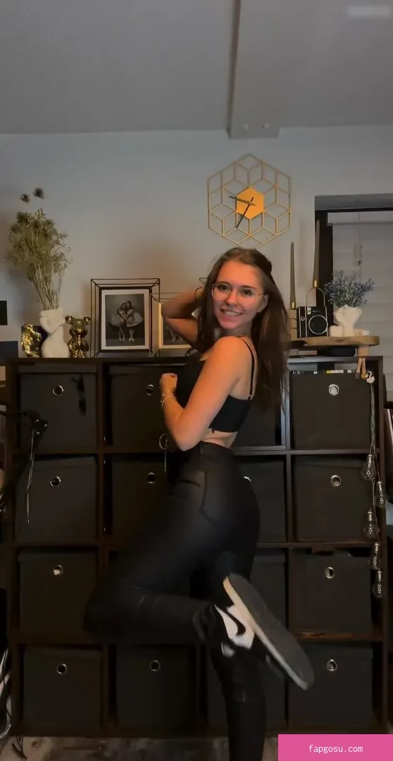 Anna Kauer