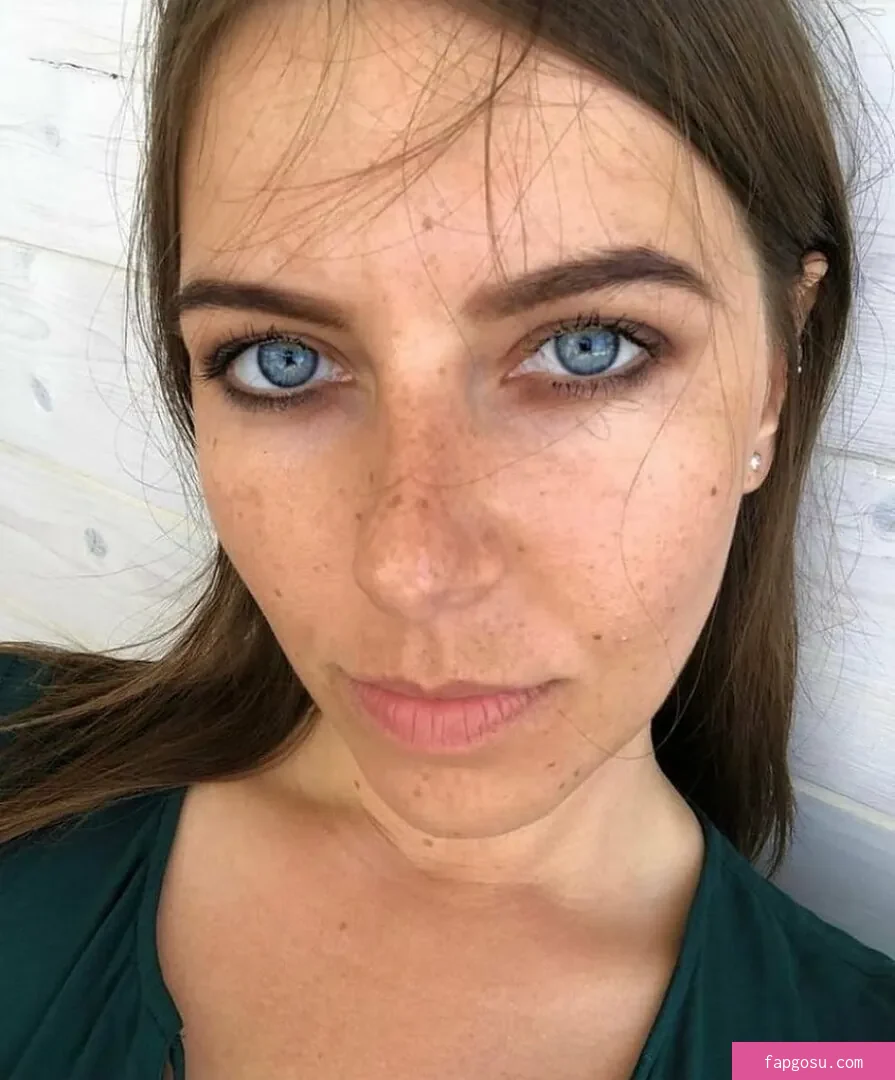 Anna Kochetova