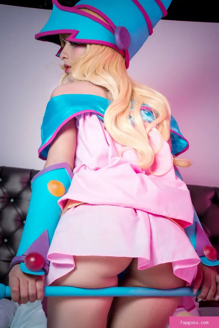 Arabella Kat