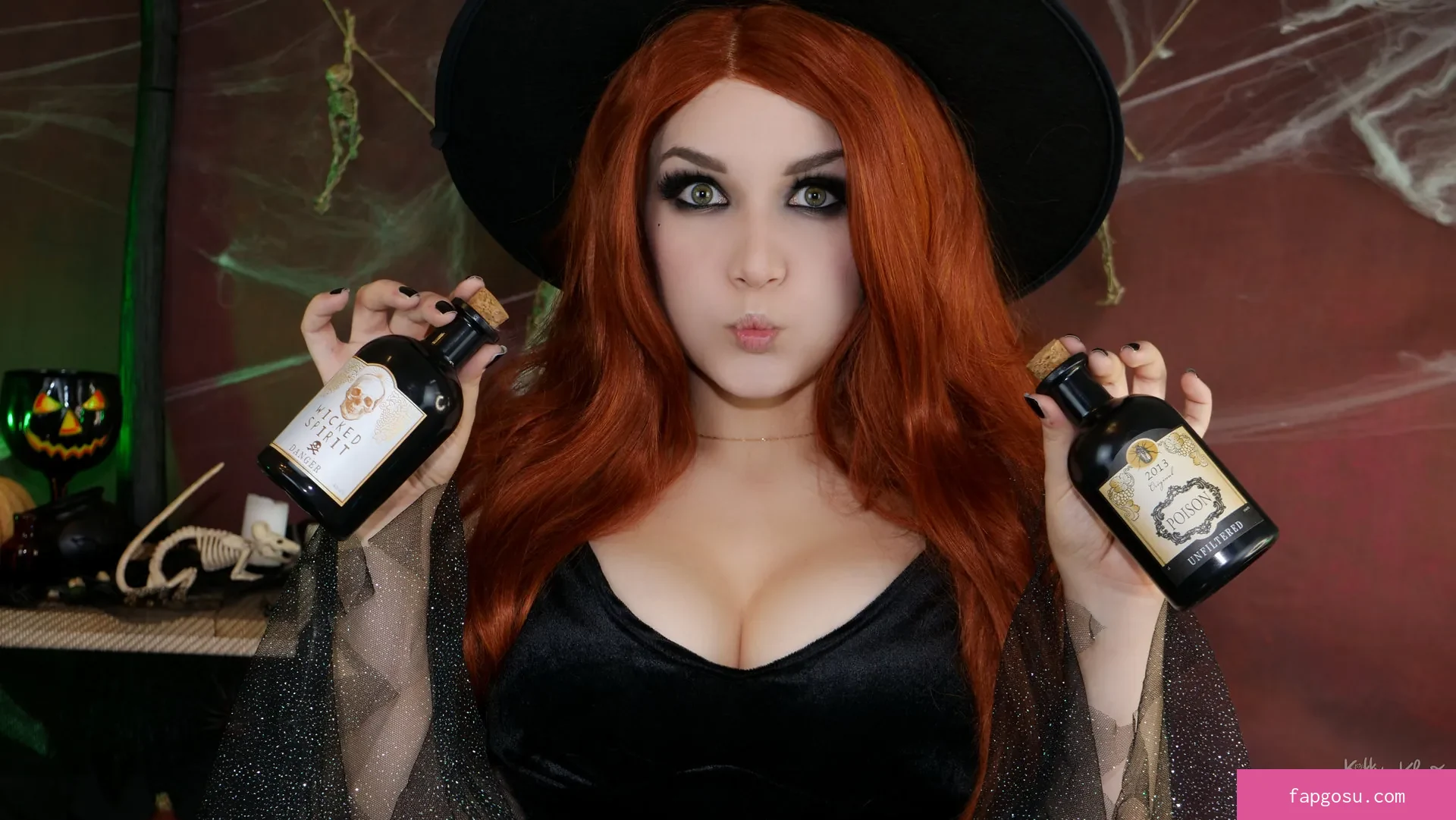 ASMR KittyKlaw
