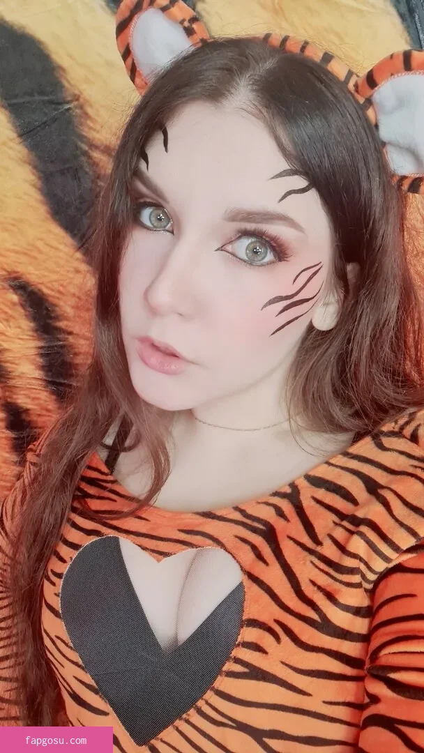 ASMR KittyKlaw