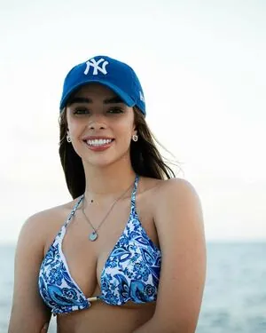 Alana Lliteras content