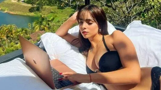 Alana Lliteras content