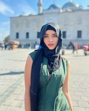 Alana Lliteras content