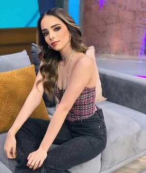 Alana Lliteras content