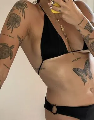 alexandracoveos content