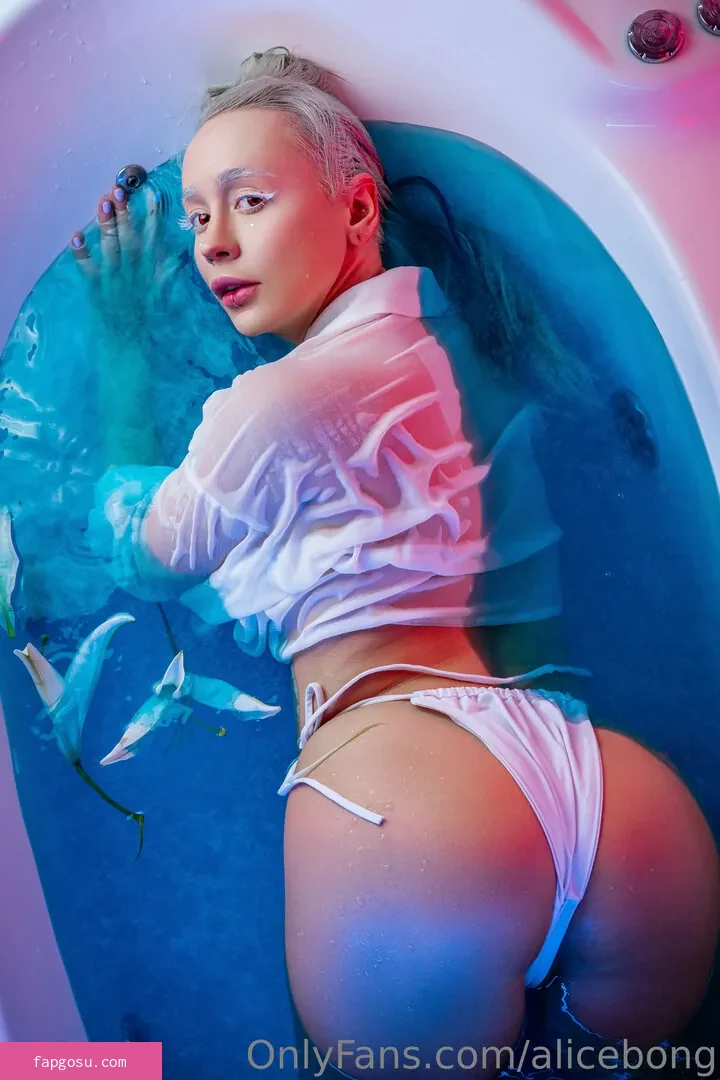 AliceBong