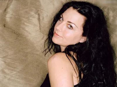 Amy Lee (Evanescence) content