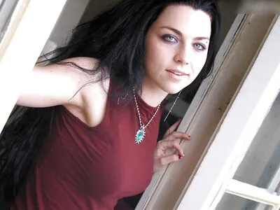 Amy Lee (Evanescence) content
