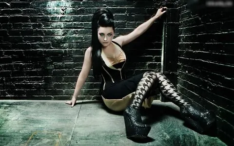 Amy Lee (Evanescence) content