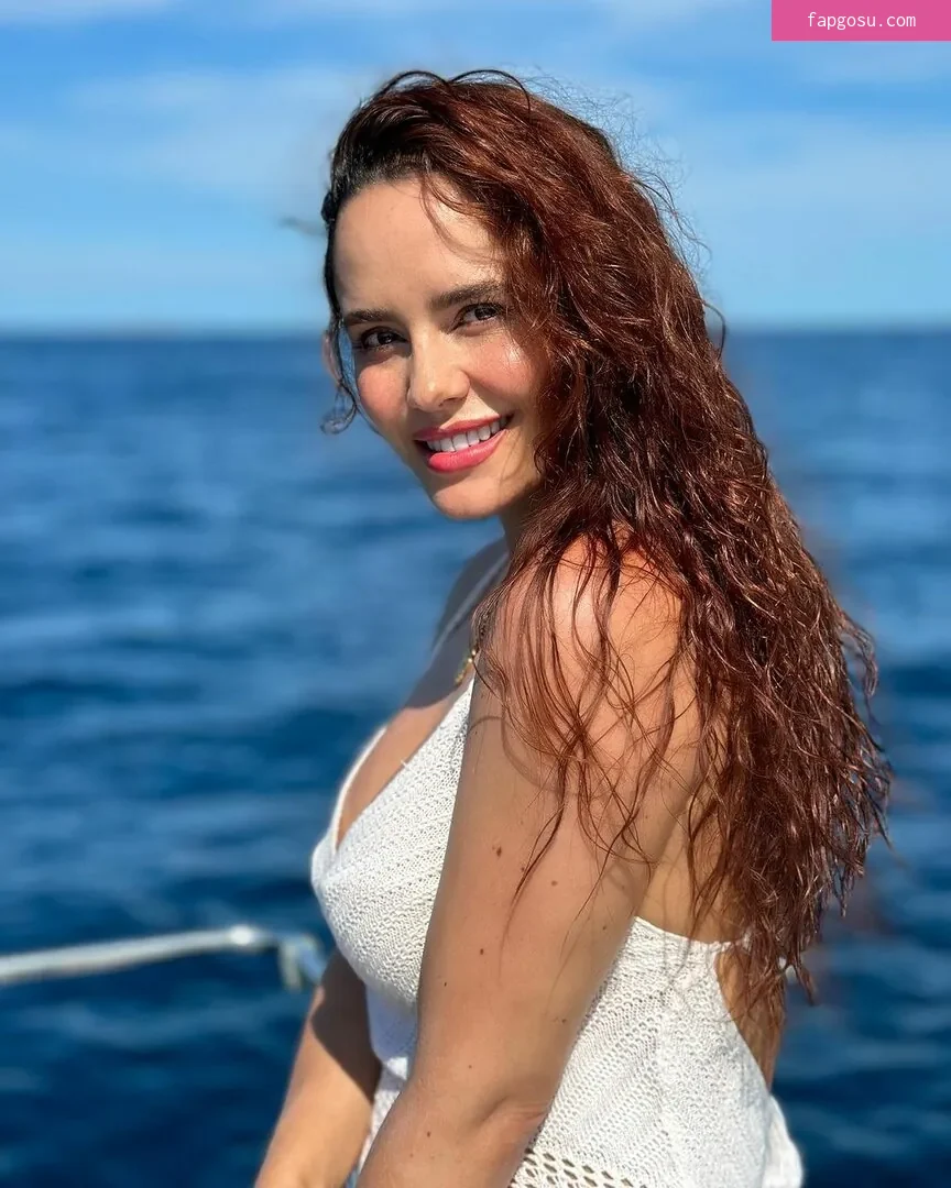 Ana Lucia Dominguez