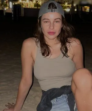 Anfisa Letyago content