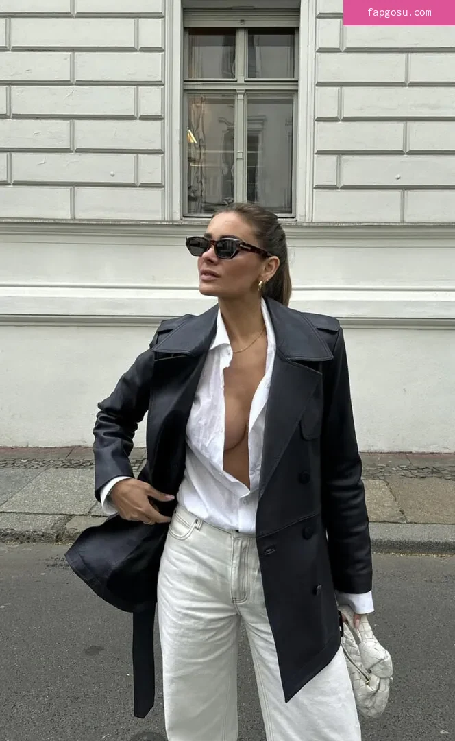 Angelina Lilienne