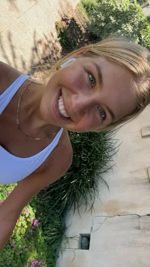 Aniela Leon